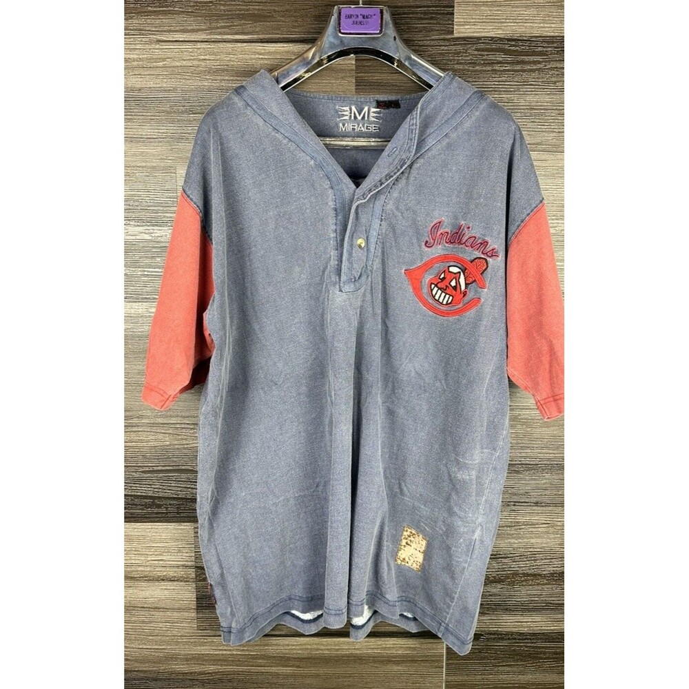 Vintage‎ Cleveland Indians Sportswear T-Shirt Size L Cooperstown Collection Lrg